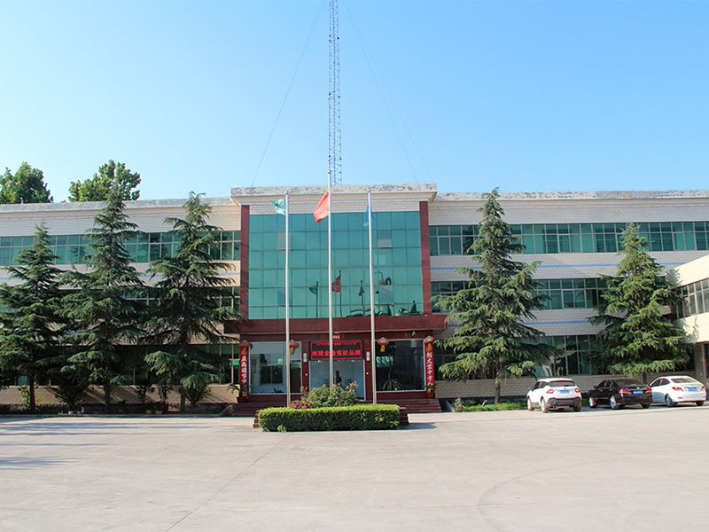 公司響應(yīng)國家環(huán)保要求，對(duì)企業(yè)進(jìn)行土壤檢測(cè)，各項(xiàng)檢測(cè)結(jié)果均達(dá)標(biāo)